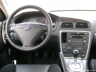Volvo S60 2.4D Edition title=