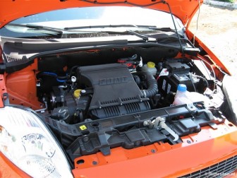 Fiat Grande Punto 1.4 Starjet 16v Sport: Pittige 1.4 liter 16-klepper boven de 3000 rpm