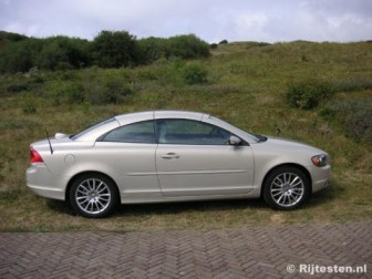 Volvo C70 2.4i Summum: Ook dicht een schone verschijning