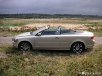 Volvo C70 2.4i Summum: 