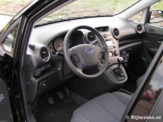 Kia Carens 2.0 CRDi EX: Hoogwaardig en degelijk interieur