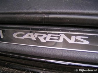 Kia Carens 2.0 CRDi EX: De Carens is een midi-MPV om serieus te nemen