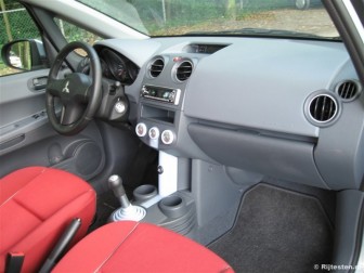 Mitsubishi Colt CZ3 1.3 Inform Heartbeat: Net en verzorgd interieur