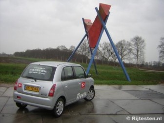 Daihatsu Trevis 1.0 : Voor weinig geld onderscheidt de Trevis zich maar mist hij verfijning.