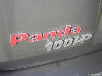 Fiat Panda 100HP : Snel, sportief en luxe maar wel hard afgeveerd.