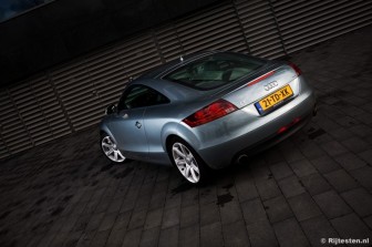 Audi TT 3.2 S-tronic quattro Pro Line: Kenmerkende ronde lijnen, maar net iets scherper