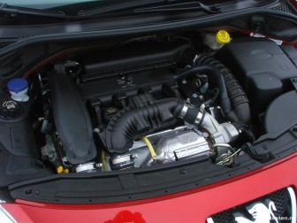 Peugeot 207 CC Sport 1.6-16v Turbo  title=