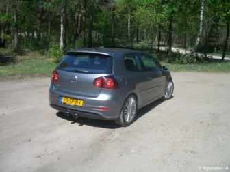 Volkswagen Golf R32  3drs DSG: 