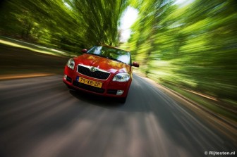 Skoda Fabia 1.4 16v Sport: Op zoek naar een compacte auto? Vergeet de Fabia niet te bekijken