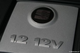 Seat Ibiza 1.2 12V Selection: De 1.2 12 klepper is vlot genoeg voor dagelijks verkeer.
