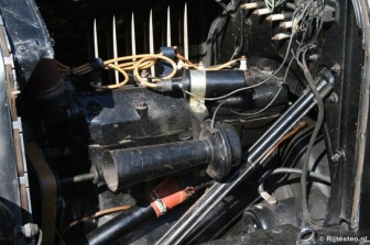 Ford Model T  Runabout Roadster (1924): Door de moderne ontsteking is de bedrijfszekerheid verhoogd