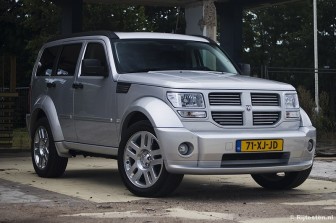 Dodge on Dodge Nitro 4 0 V6 4x4 R T  Er Komt Echt Wat Op Je Af Wanneer Je Dit