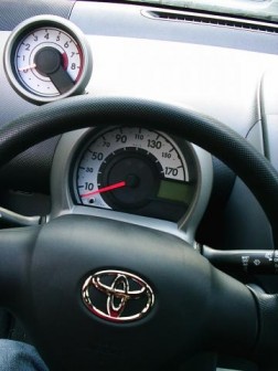 Toyota Aygo 1.0 12v VVT-i Sport: Ruimtelijk en modern ogend interieur