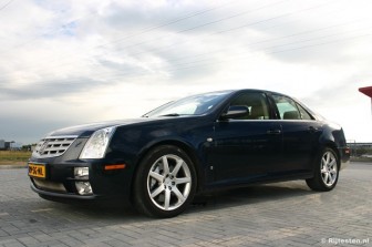 Cadillac STS 4.6 V8 Sport Luxury: De potentie van de STS lijdt onder motorenkeuze en afschrijving