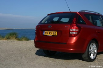 Kia cee'd Sporty Wagon 2.0 CRDi X-ecutive: Onderscheidend van de gewone cee'd en van de concurrentie.