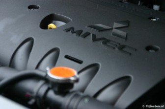 Mitsubishi Outlander 2.4 2WD Intro Edition title=