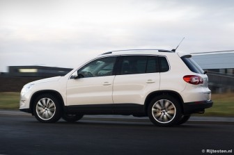 Volkswagen Tiguan 2.0 TDI 4Motion Sport and Style: Overhellen kent de Tiguan nauwelijks.