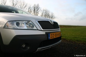 Skoda Octavia Scout 2.0 TDI : 