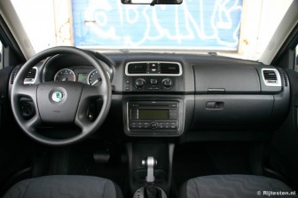 Test Skoda Fabia Combi 1.6 16v Ambiente - Rijtesten.nl