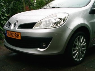 Renault Clio 1.4 16v Dynamique Luxe: Zeer volwassen en goed afgewerkt interieur