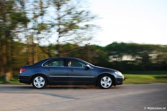 Honda Legend 3.5 V6  title=