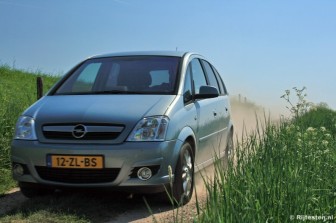 Opel Meriva 1.6 Twinport Cosmo: De Meriva lijkt bescheiden, maar heeft ook een aantal wilde haren