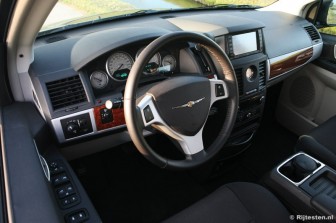 Chrysler Grand Voyager 2.8 CRD Touring: Ruim in de grootste zin van het woord.