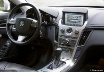 Cadillac CTS 3.6 V6 Sport Luxury: Geen hard plastic, maar een chique afwerking.