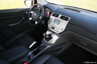 Ford Kuga 2.0 TDCi Titanium: Nette afwerking en mooie materialen.