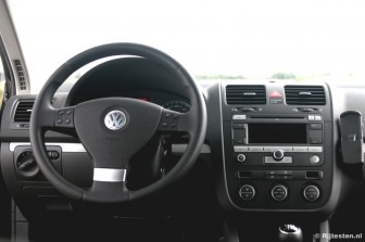 Volkswagen Golf Variant 1.4 TSI Sportline Business: Typisch Volkswagen Golf: degelijk en goed afgewerkt, maar een tikkeltje saai.