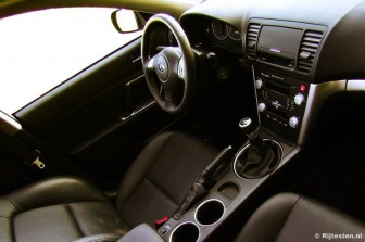 Subaru Legacy Touring Wagon 2.0D Luxury AWD title=