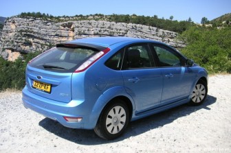 Ford Focus 1.6 TDCi ECOnetic Trend: De ECOnetic heeft nagenoeg dichte wieldoppen voor een betere luchtweerstand.