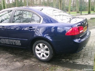 Kia Magentis 2.0 CVVT EX title=