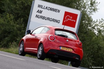 Alfa Romeo MiTo 1.4 TB Sport: De LED-achterlichten kennen we van de 8C Competizione.