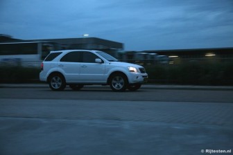 Kia Sorento 3.3 V6 X-clusive title=