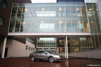 Volkswagen Passat CC 1.8 TSI : De Passat CC lijkt direct een succes te worden voor VW.