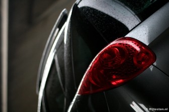 Peugeot 207 SW Outdoor 1.6 HDiF XS title=