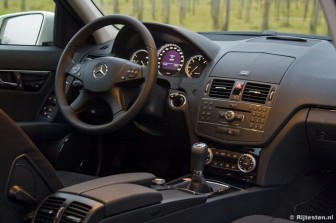 Mercedes-Benz C-Klasse C200 CDI BlueEFFICIENCY title=