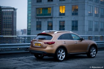 Infiniti FX50 S 5.0 V8 VVEL : 