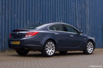 Opel Insignia 2.0 Turbo Cosmo title=