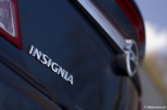 Opel Insignia 2.0 Turbo Cosmo title=