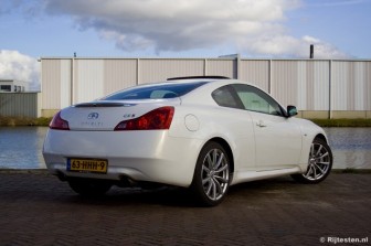 Infiniti G37S Coup�  : 
