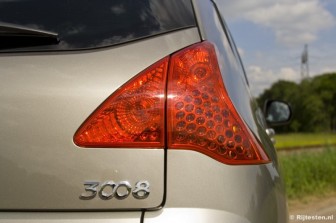 Peugeot 3008 1.6 HDiF Premi�re: 