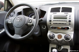 Toyota Urban Cruiser 1.3 VVT-i Dynamic Stop and Start:
