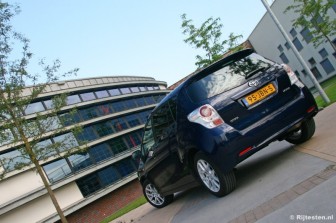 Toyota Verso 1.8 VVT-i Panoramic Business: Ondanks de gelijkenissen is het een totaal nieuwe auto