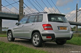 Mercedes-Benz GLK 220 CDI BlueEfficiency  title=
