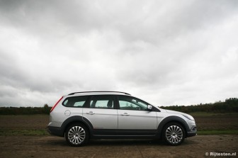 Ford Focus X-Road 1.8 16V Flexifuel : 