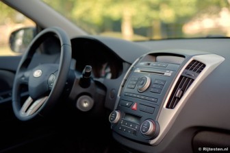 Kia cee'd Sporty Wagon 1.6 CVVT EcoDynamics First Edition title=