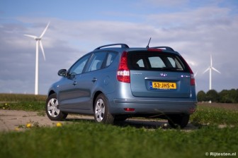 Hyundai i30 CW 1.4 CVVT DynamicVersion Blue: 