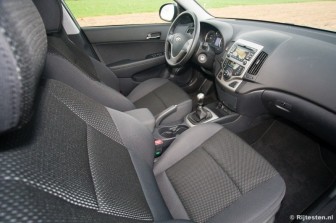Hyundai i30 CW 1.4 CVVT DynamicVersion Blue: 